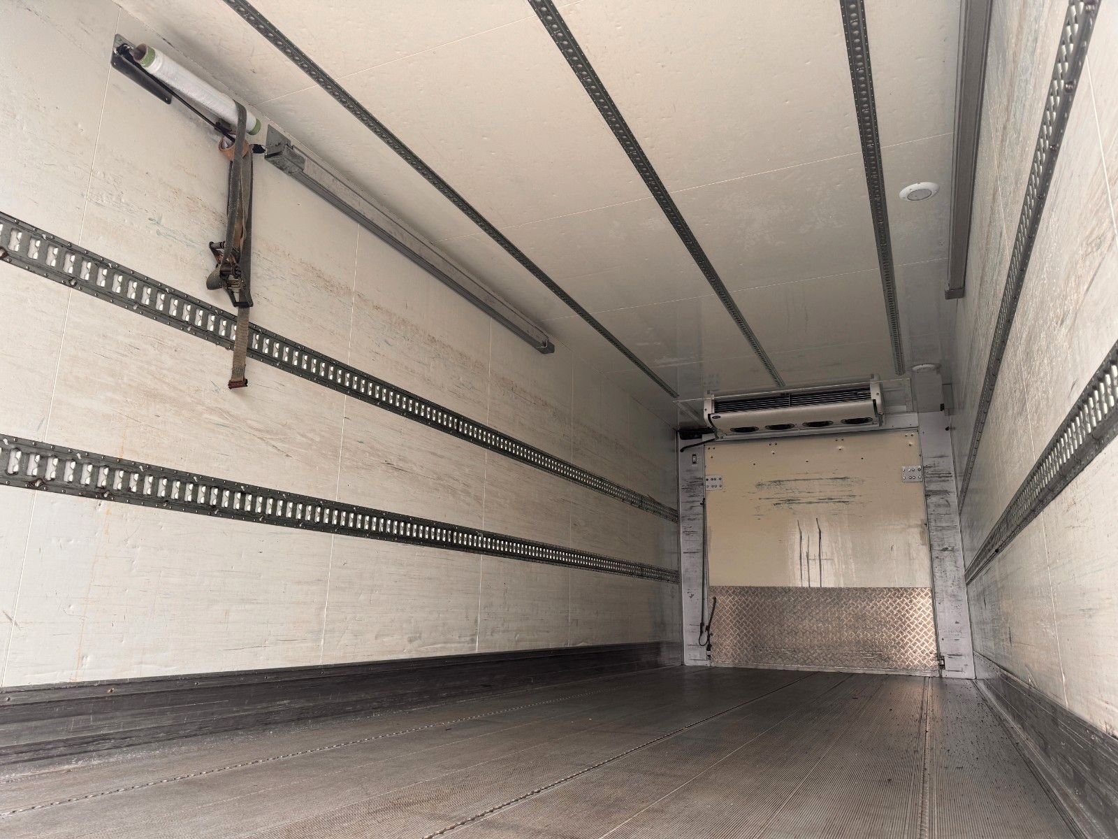 Fahrzeugabbildung Andere Rohr RZK/18 IV Kühlkoffer Carrier Bär LBW