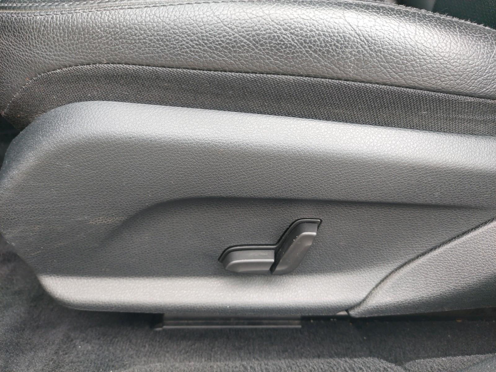 Mercedes-Benz E 220 E Limousine E 220 d Taxi Navi Kamera