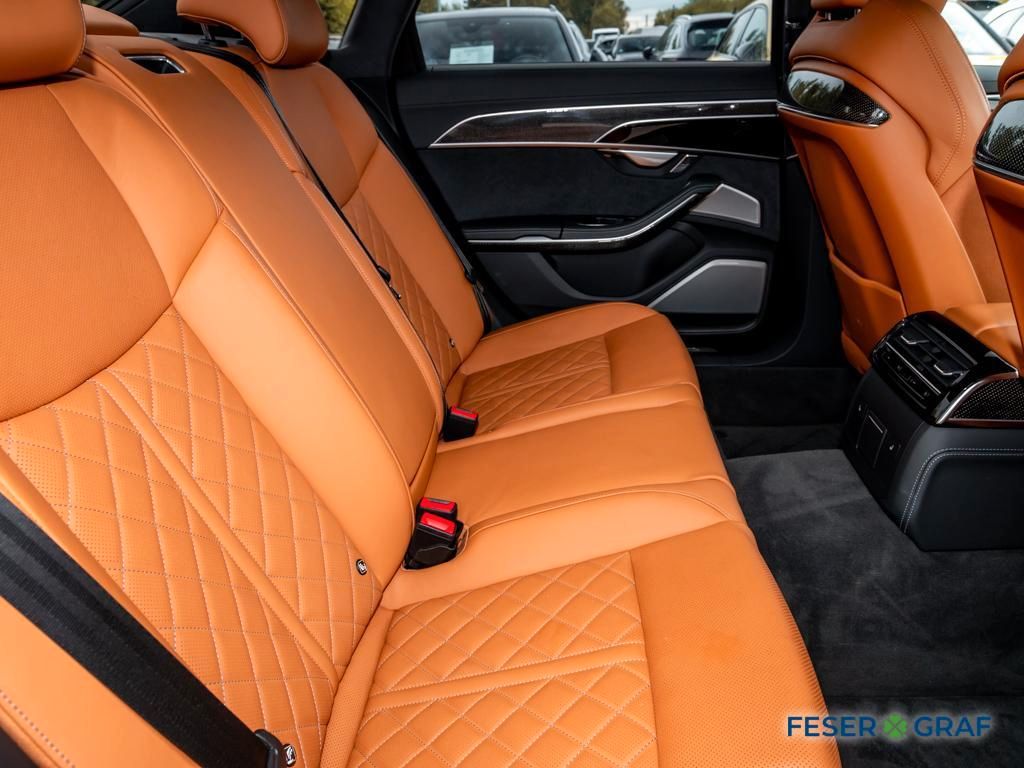 Audi A8 - Bild 7