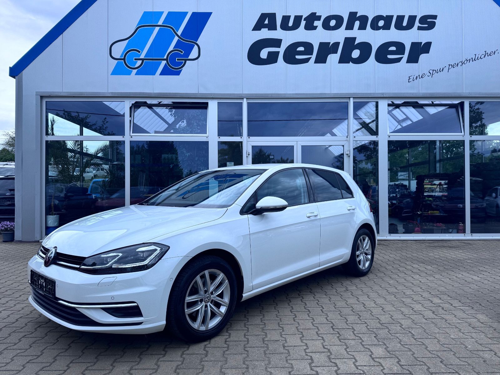 VW Golf VII 1.6 TDI Comfortline LED NAVI SHZ MFL