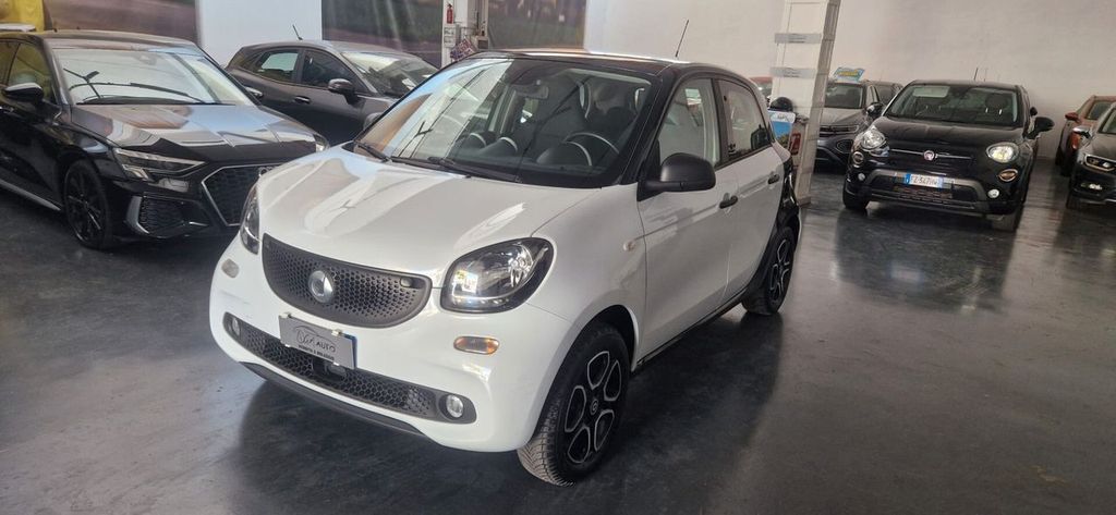 Image of Smart ForFour