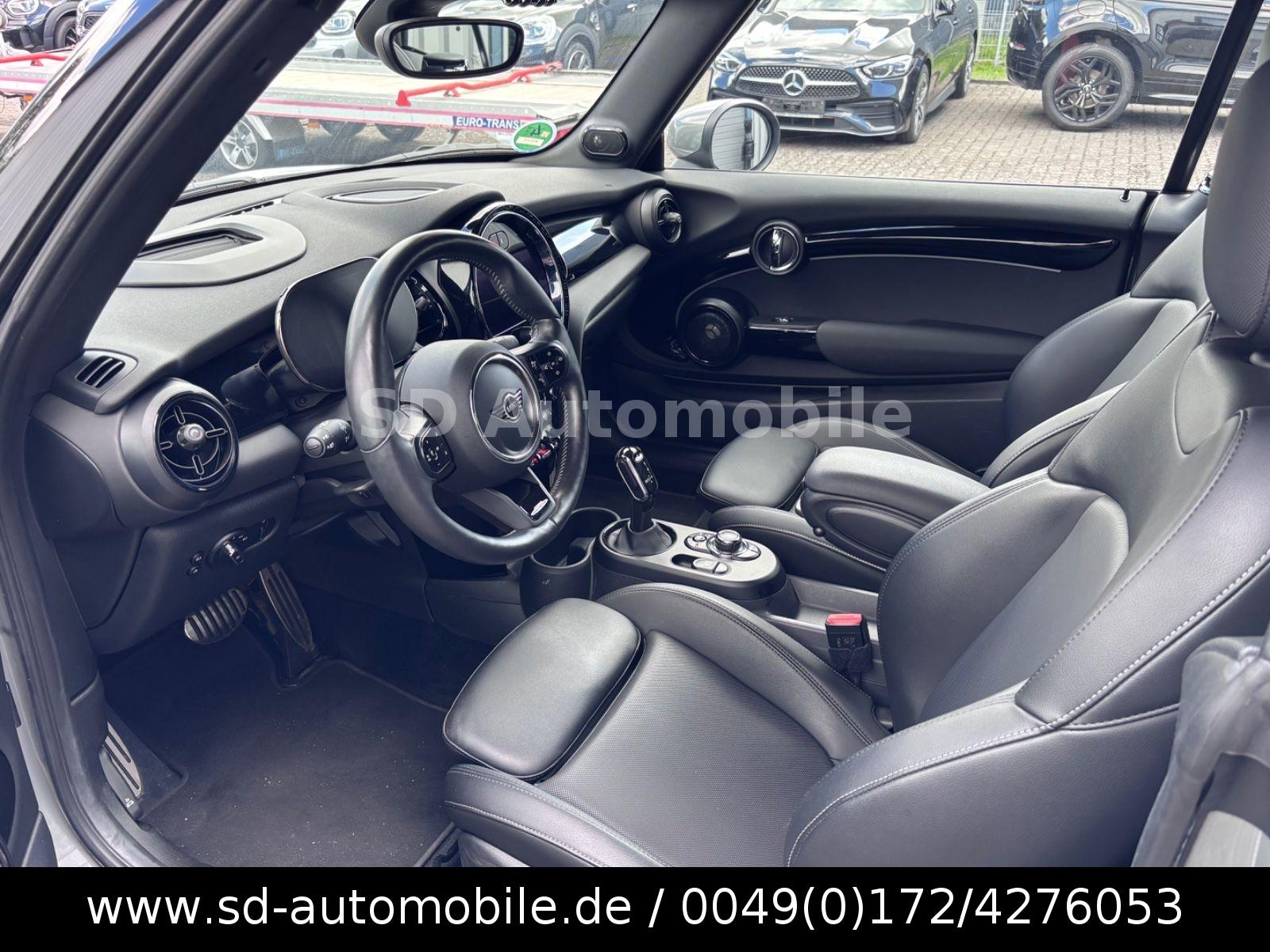 MINI Cooper S Cabrio John Cooper Works Trim
