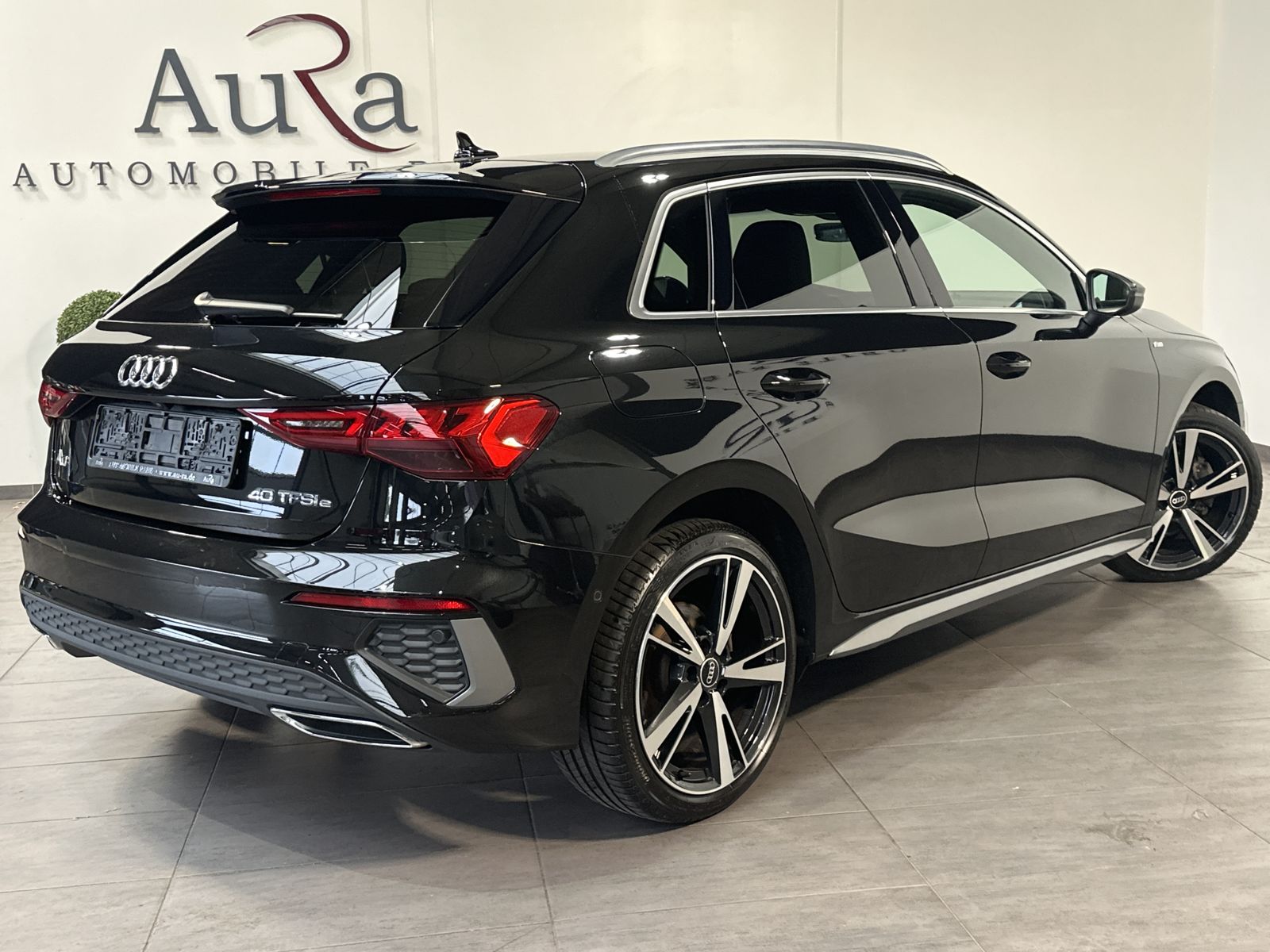 Fahrzeugabbildung Audi A3 40 TFSIe SpB S-Line NAV+LED+B&O+KAM+VCOCK+1HD