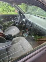 Volkswagen Vw Caddy 9KV - gebrauchte Volkswagen Caddy aus dem Jahr 2003