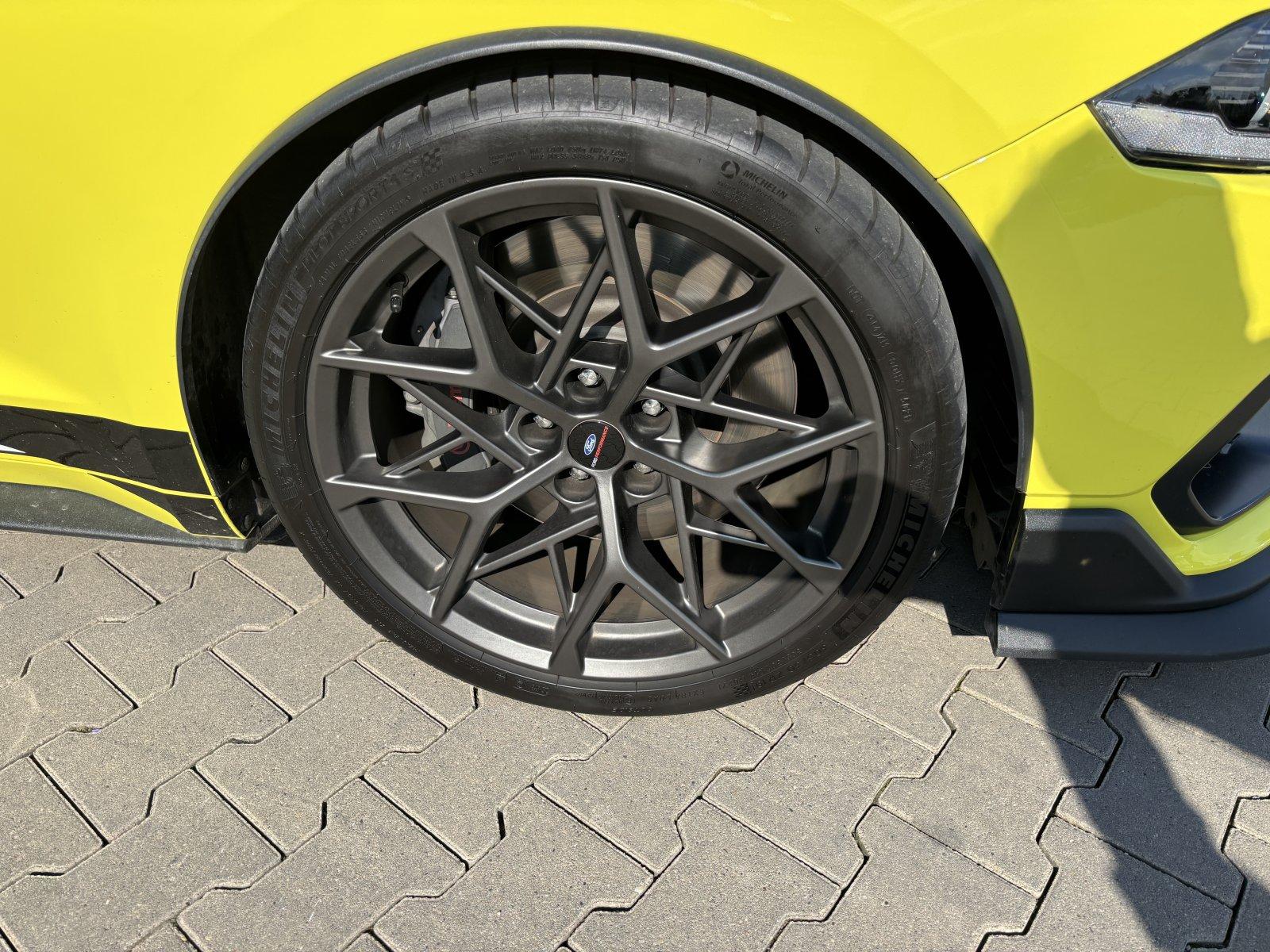 Ford Mustang Mach 1 US-Handling-Pack/Sportauspuff/KW-