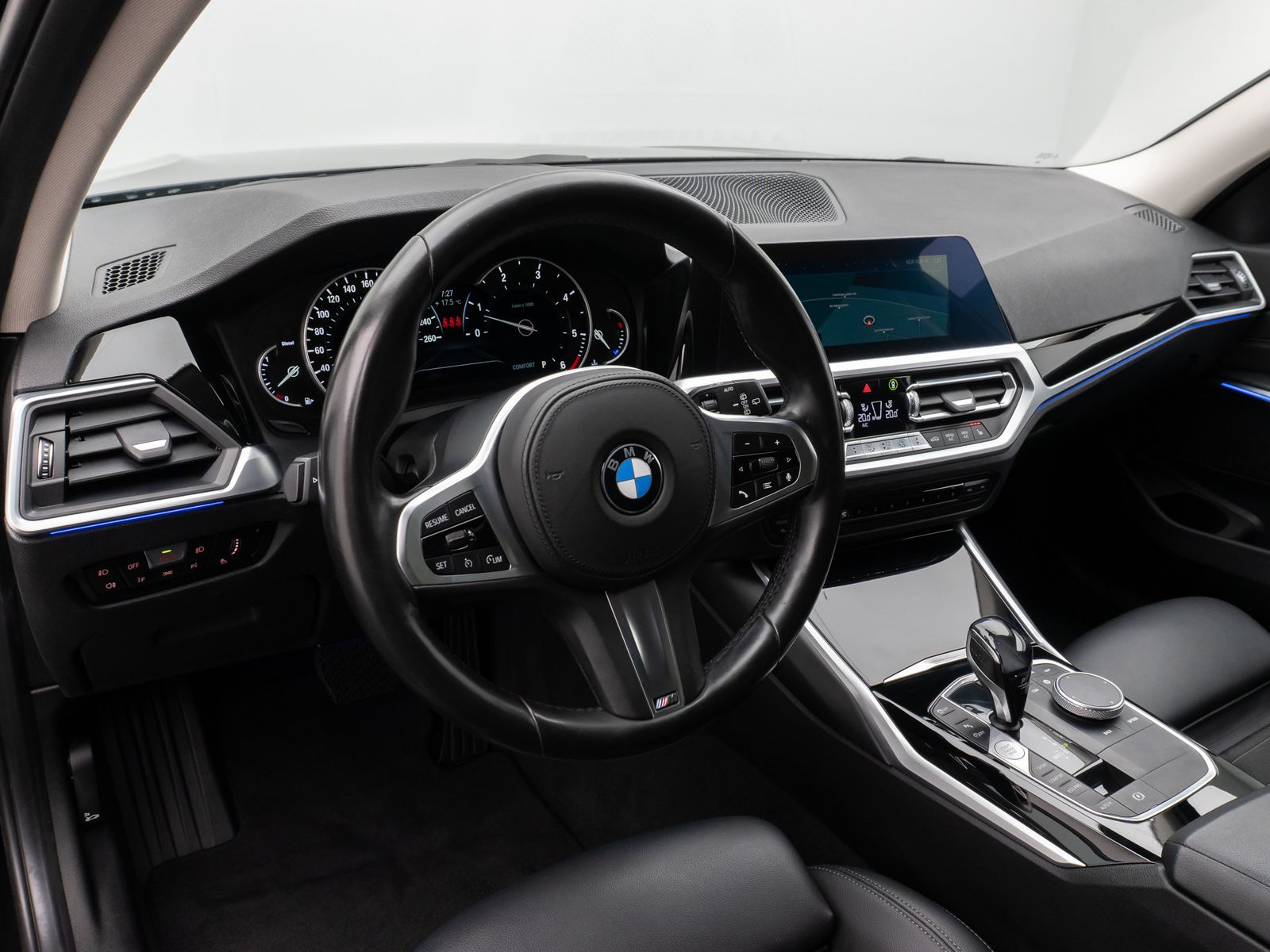 Fahrzeugabbildung BMW 330d xD SportLine Kamera CockPit+HUD Lordos LED