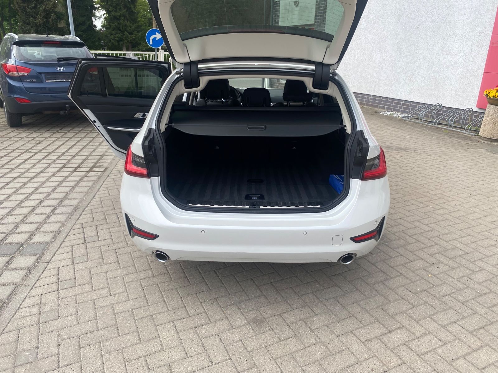 BMW 320 d 3Touring  xDrive, 1.Hd.,46TKM, Automatik foto 24