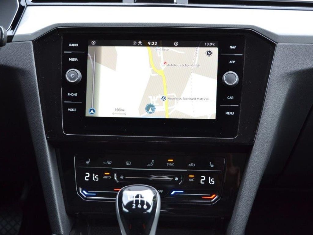 Passat Variant 1.5 TSI Business LED/NAVI+VZE+RFK