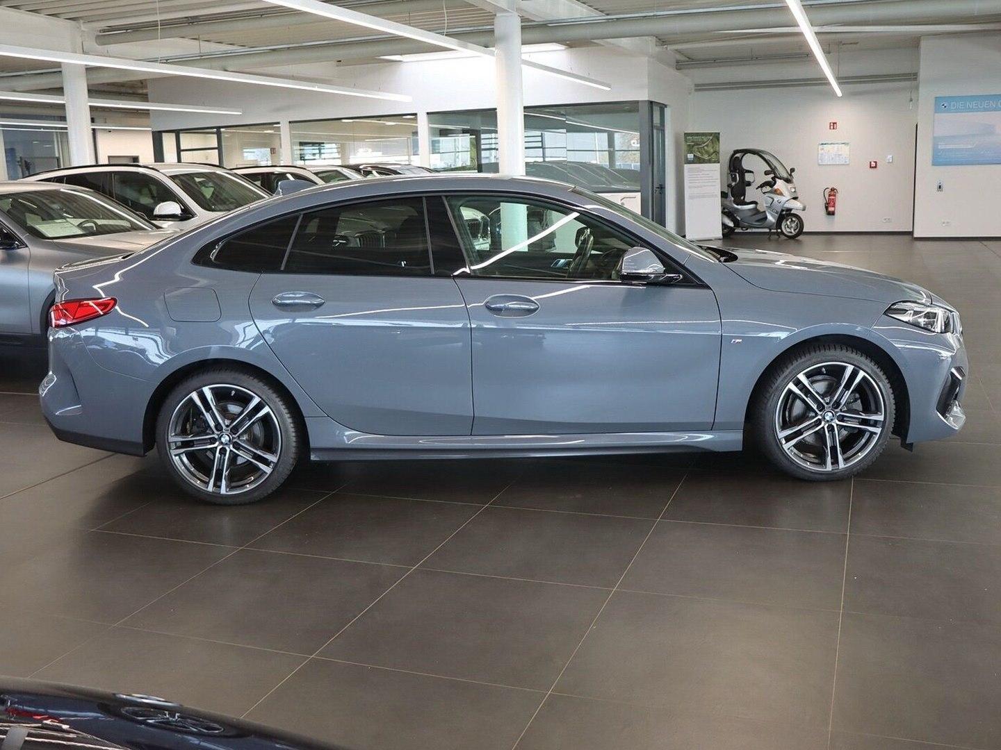 BMW 218i M Sport, Kamera, Head-Up