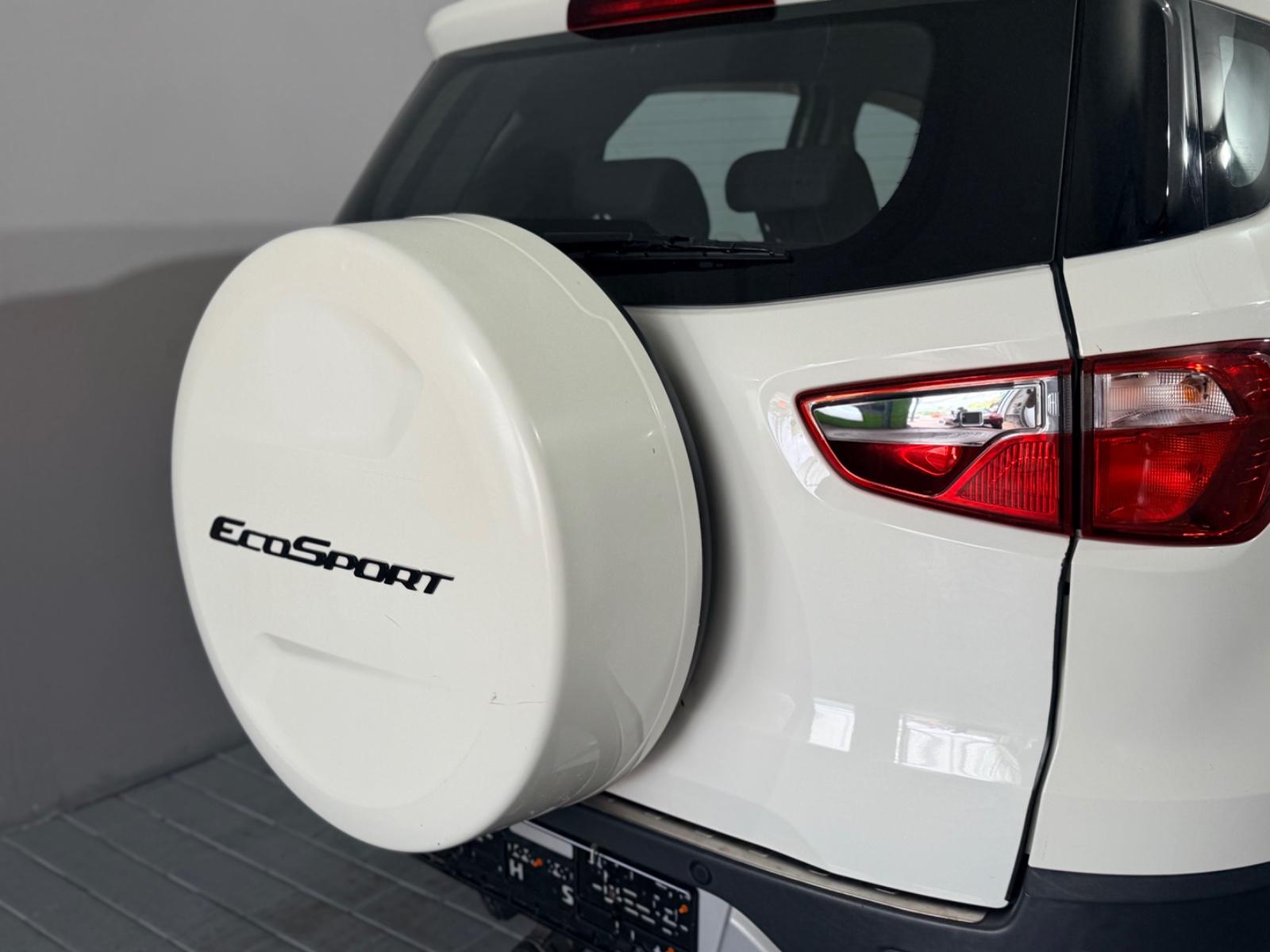 Ford EcoSport 2015 — photo 22