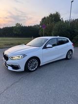 BMW 120d Luxury Line *HUD* AHK * PDC * LED