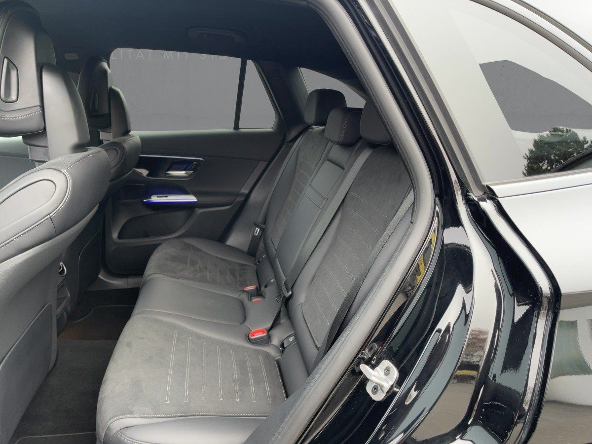 Fahrzeugabbildung Mercedes-Benz GLC 220 d 4M AMG/Night/360°/Dig.-Light/AHK