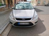 Ford Focus 1.6 TDCi Klima Euro5 - Ford Focus aus 2009 mit Diesel-Antrieb