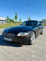 BMW Z4 Roadster 3.0i / SMG / TOP - BMW Z4 aus 2004: 3.0