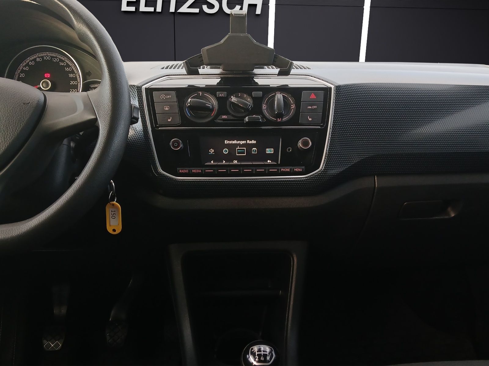 Fahrzeugabbildung Volkswagen up! 1.0 Basis Klima DAB SHZ