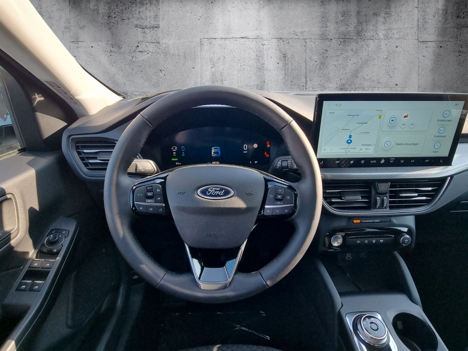 Fahrzeugabbildung Ford Kuga Plug-In Hybrid Titanium