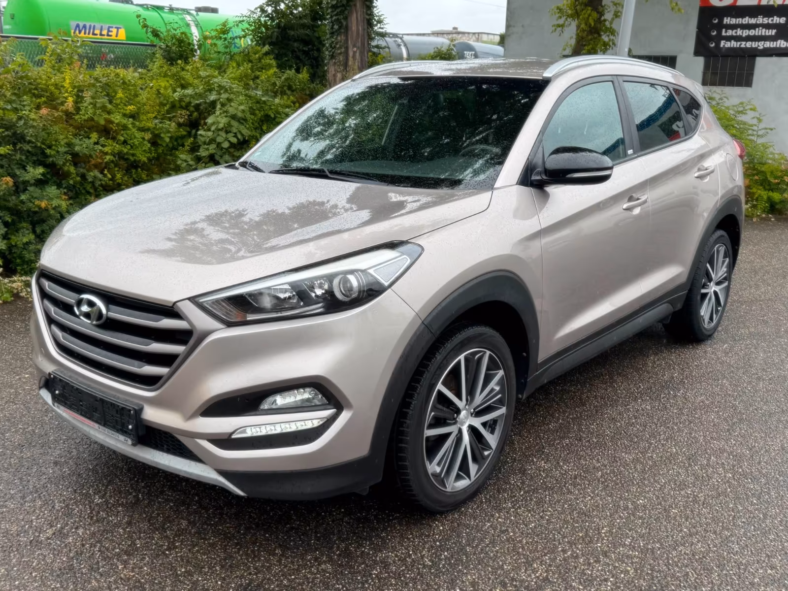 Hyundai TUCSON 1.6 T-GDI NAVI KAMERA 1.HAND SCHECKHEFT
