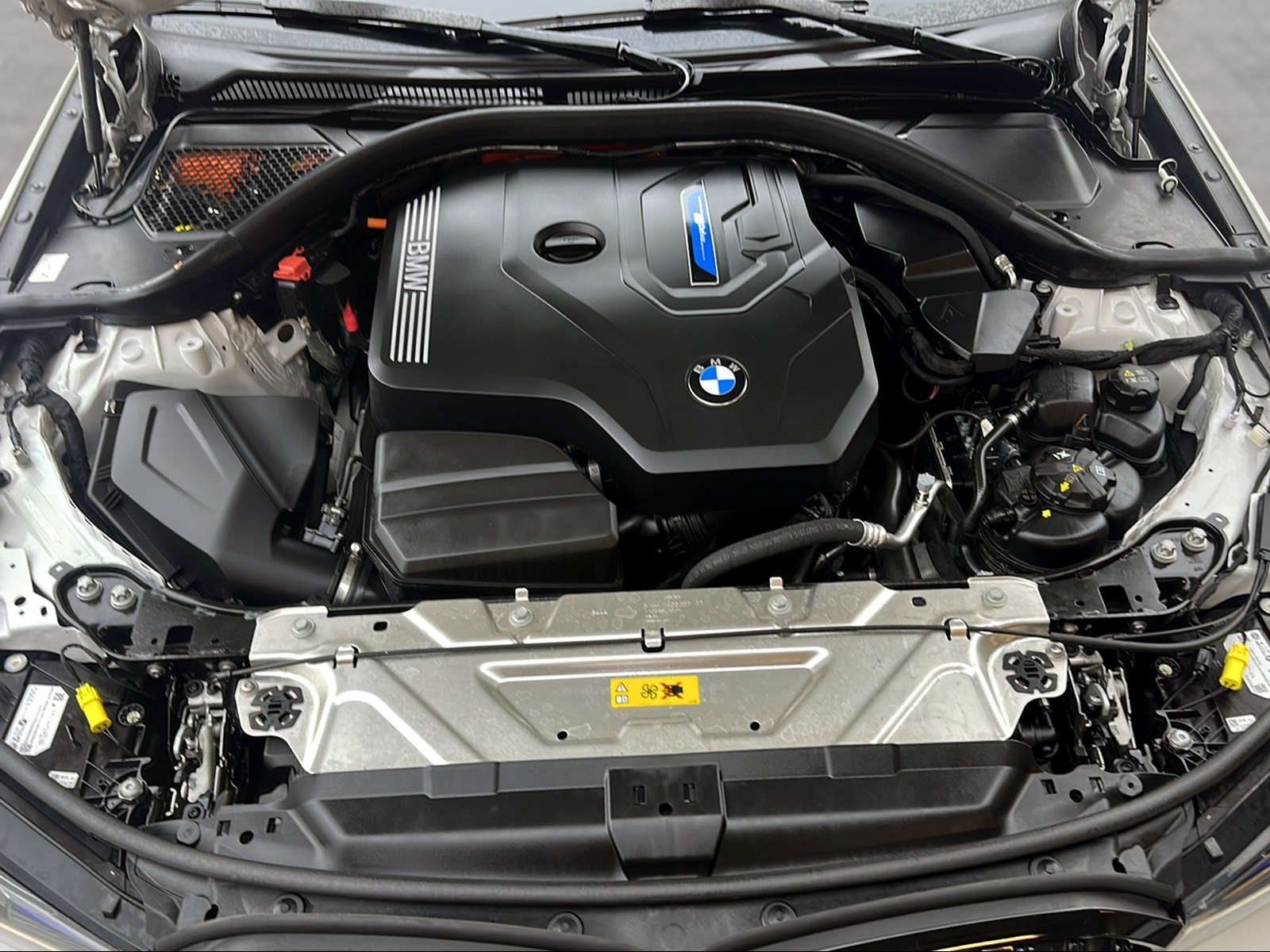 BMW 330 - Bild 21