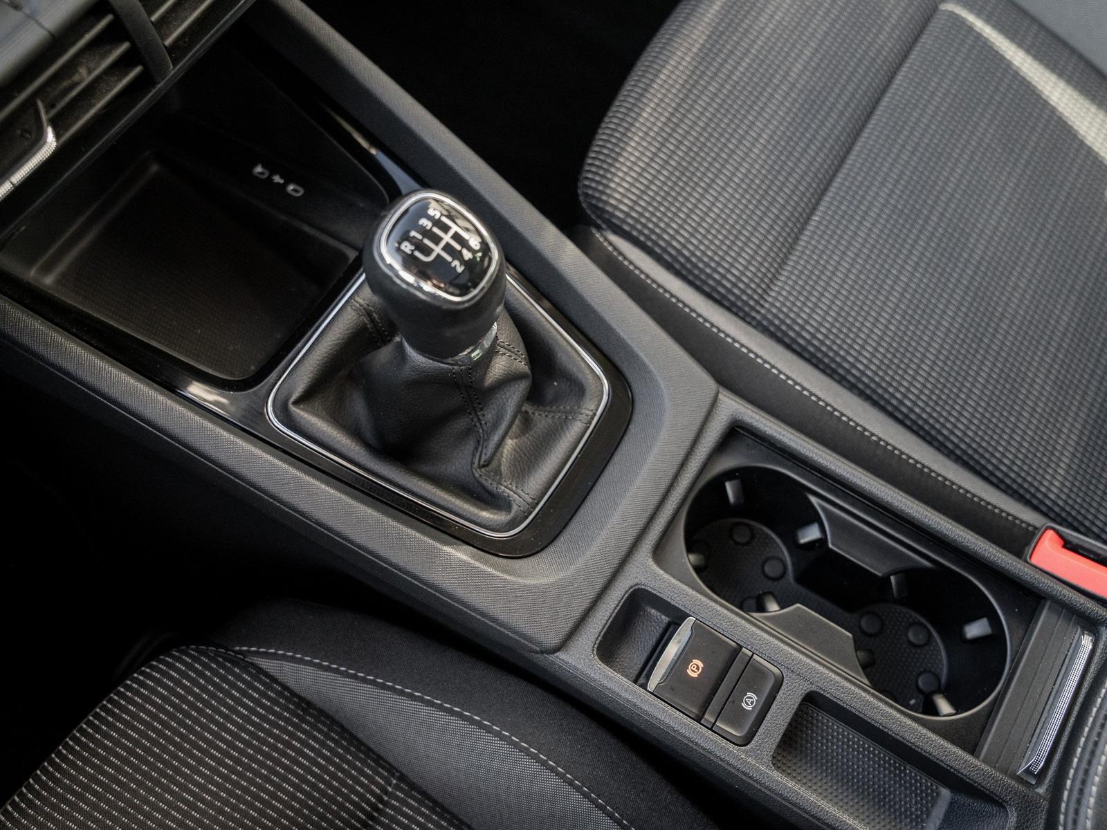 Skoda OCTAVIA C. AMBITION 1.0 TSI AHK Kam. Pano KlimaA