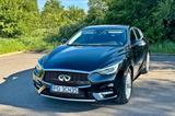 Infiniti Q30 1.5d automatik 7DCT, Sommer & Winterreifen - Infiniti Q30 mit Diesel-Antrieb: Automatik