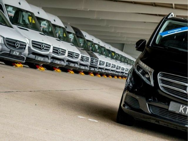 Fahrzeugabbildung Mercedes-Benz Vito 114 TourerPro,lang,2xKlima,Navi,Tempomat