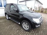 Mitsubishi Pajero 3.2 DI-D Invite Edition  - gebrauchte Mitsubishi Pajero aus dem Jahr 2016