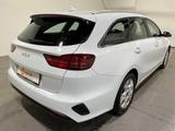 Kia Ceed_sw 1.6 CRDi MH Vision EU6d Navi SHZ Temp PD - Kia: Cee D Eu