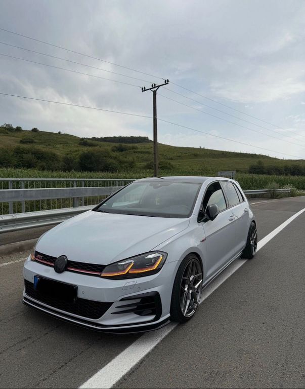 Image of Volkswagen Golf