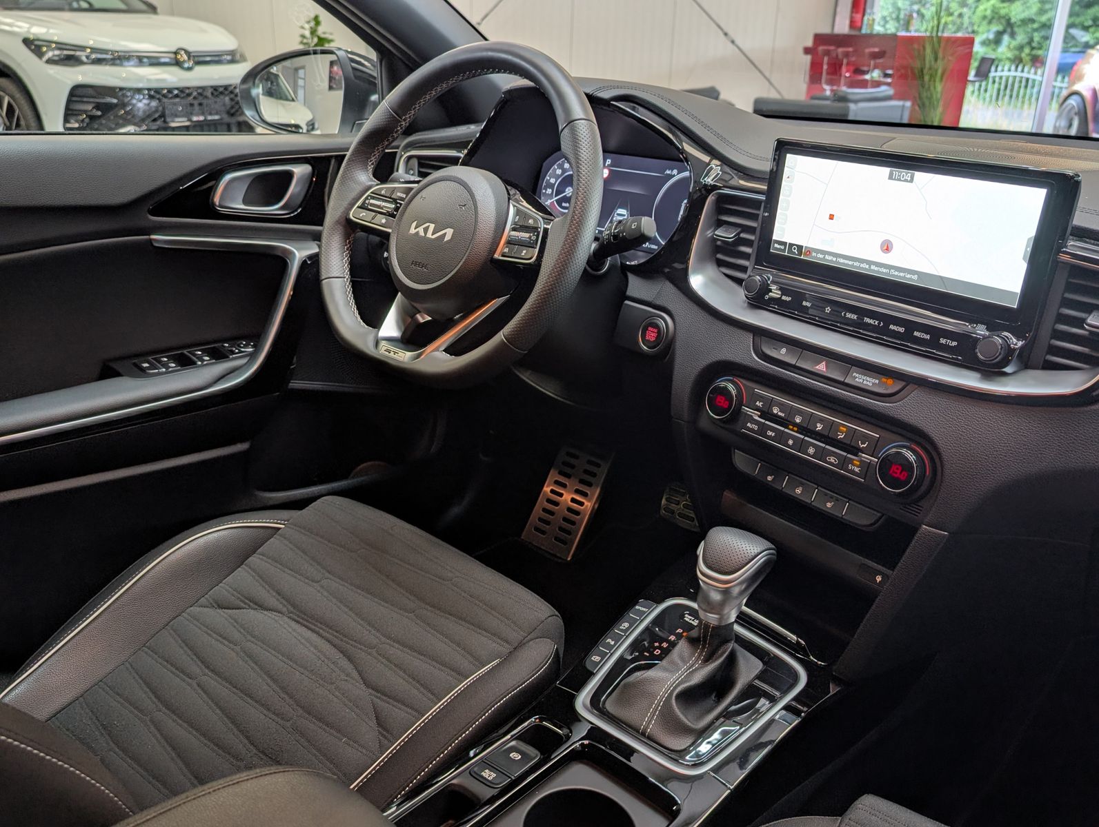 Fahrzeugabbildung Kia cee'd / Ceed GT Line LED JBL ACC KAM 7-JAHRE GAR