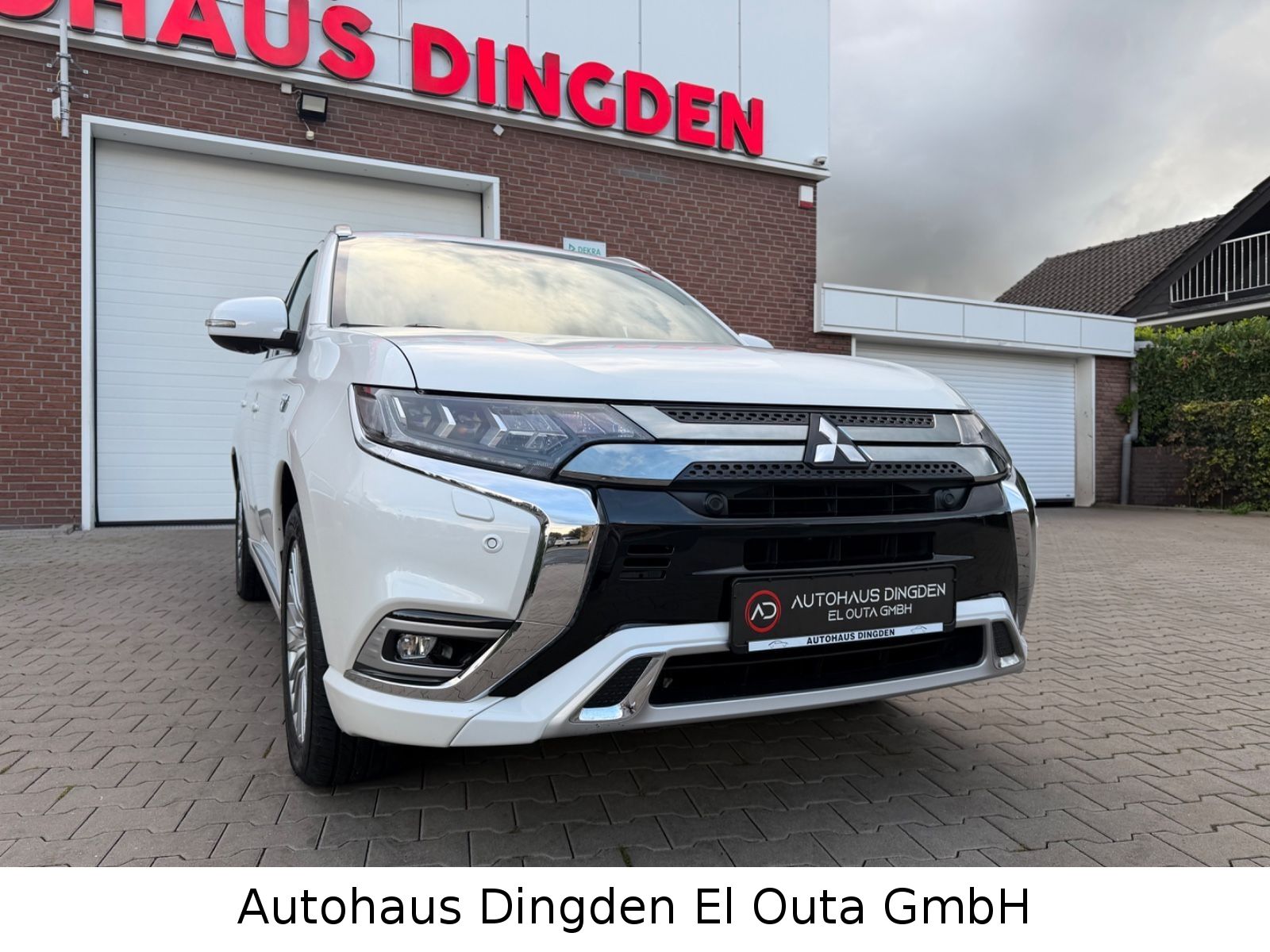Mitsubishi Outlander PHEV Intro Edition 4WD imagem 2