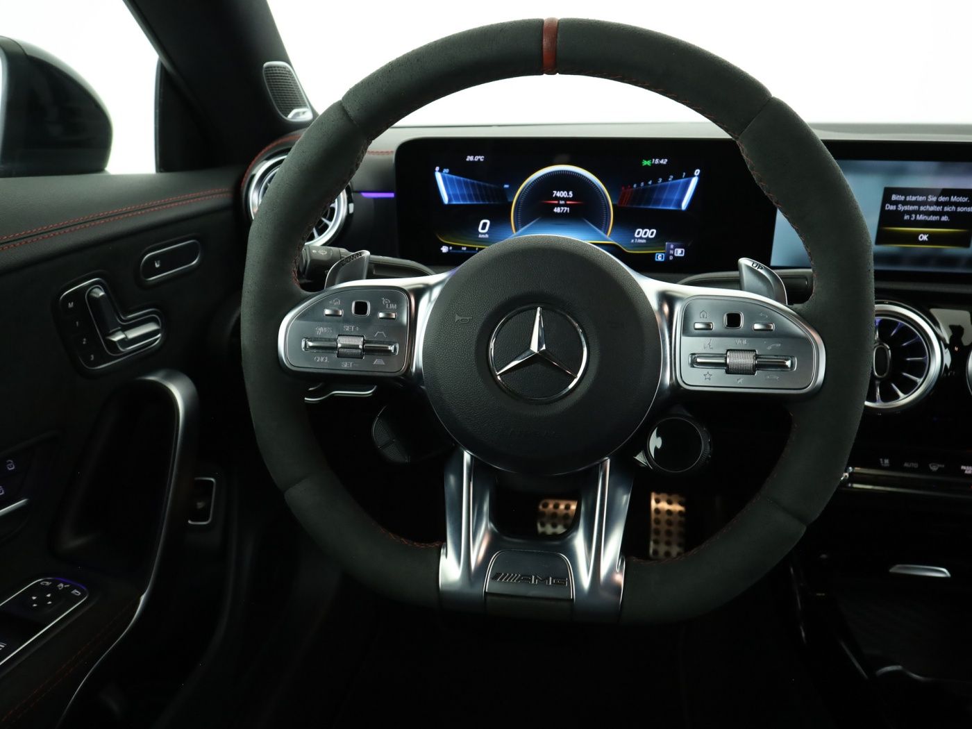Mercedes-Benz CLA 35 AMG 4M LED Burmester Memory Night Kamera foto 11