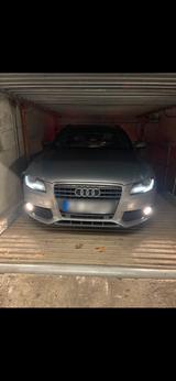 Audi A4 S-line Avant 8 fach bereift. - Audi A4 aus 2011: Line