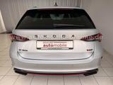 Skoda Octavia 2.0 TSI DSG RS Combi*ASSIST*360*AHK*PANO - silberne Skoda Octavia