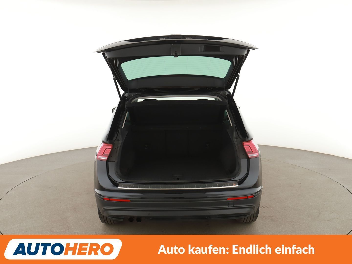 Volkswagen Tiguan 1.4 TSI Sound BlueMotion Tech*NAV*ACC*PDC foto 17