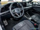 Volkswagen Golf VIII 1.5 eTSI R-Line DSG Navi/Black Style/A - Volkswagen Golf: R Vi Line