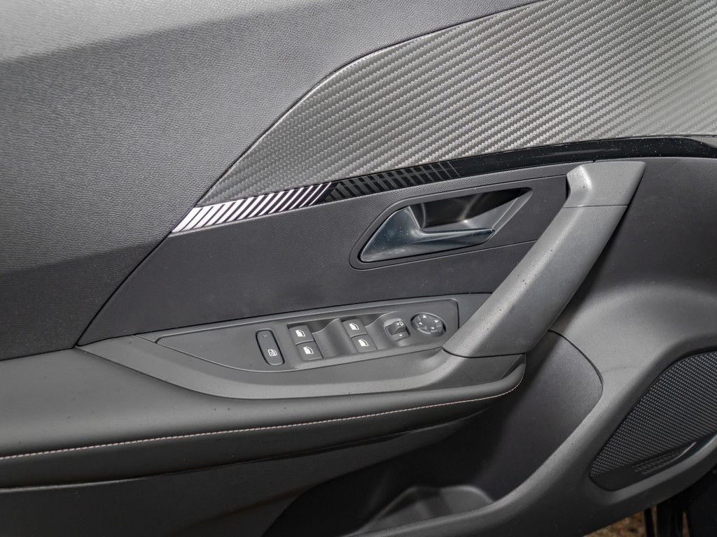 Peugeot 2008 - Bild 10