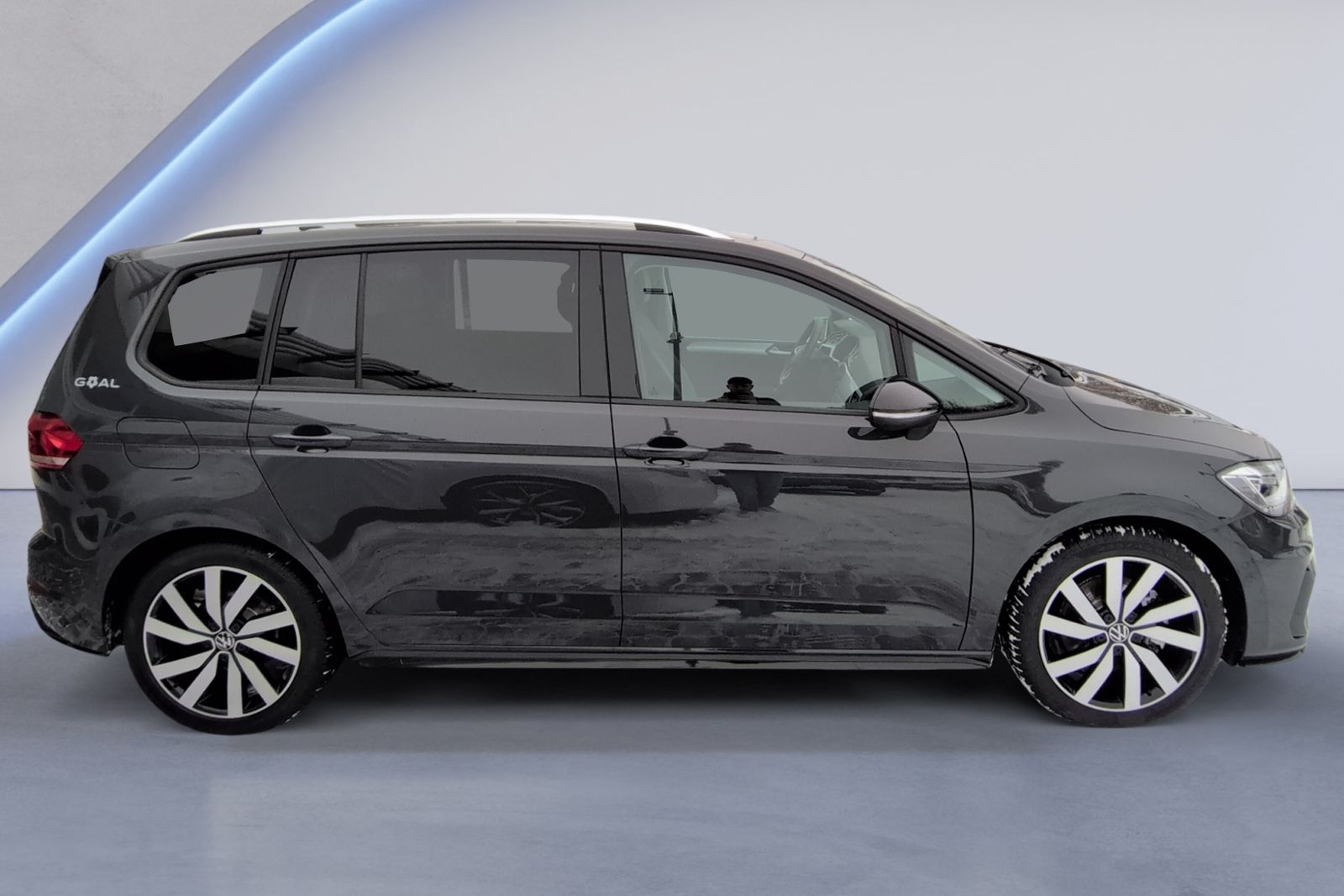 Touran R Line 1.5 TSI DSG 7Sitzer+AHK+PANO+MATRI