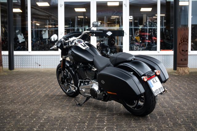 Fahrzeugabbildung Harley-Davidson FLSB SPORT GLIDE 107 ci  MY23 - Verfügbar