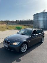 BMW E91 320D *03/28* *SHZ* *IDRIVE* - BMW 320 aus 2006: Kombi, 320d