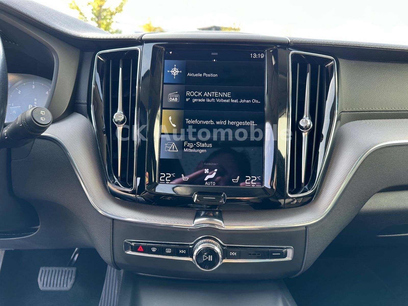Fahrzeugabbildung Volvo XC60 B4 Inscription 2WD/Leder/Pano/LED/BLIS/360°
