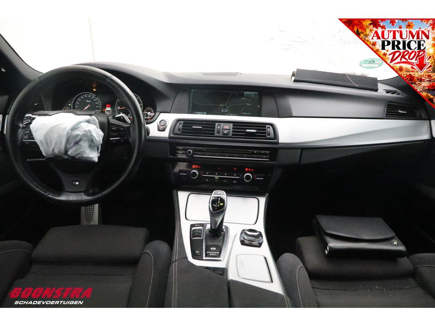 BMW 520 2013 — photo 23