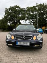 Mercedes-Benz Mercedes Benz E350 Benzin und Gas - gebrauchte Mercedes-Benz E 350 aus dem Jahr 2004