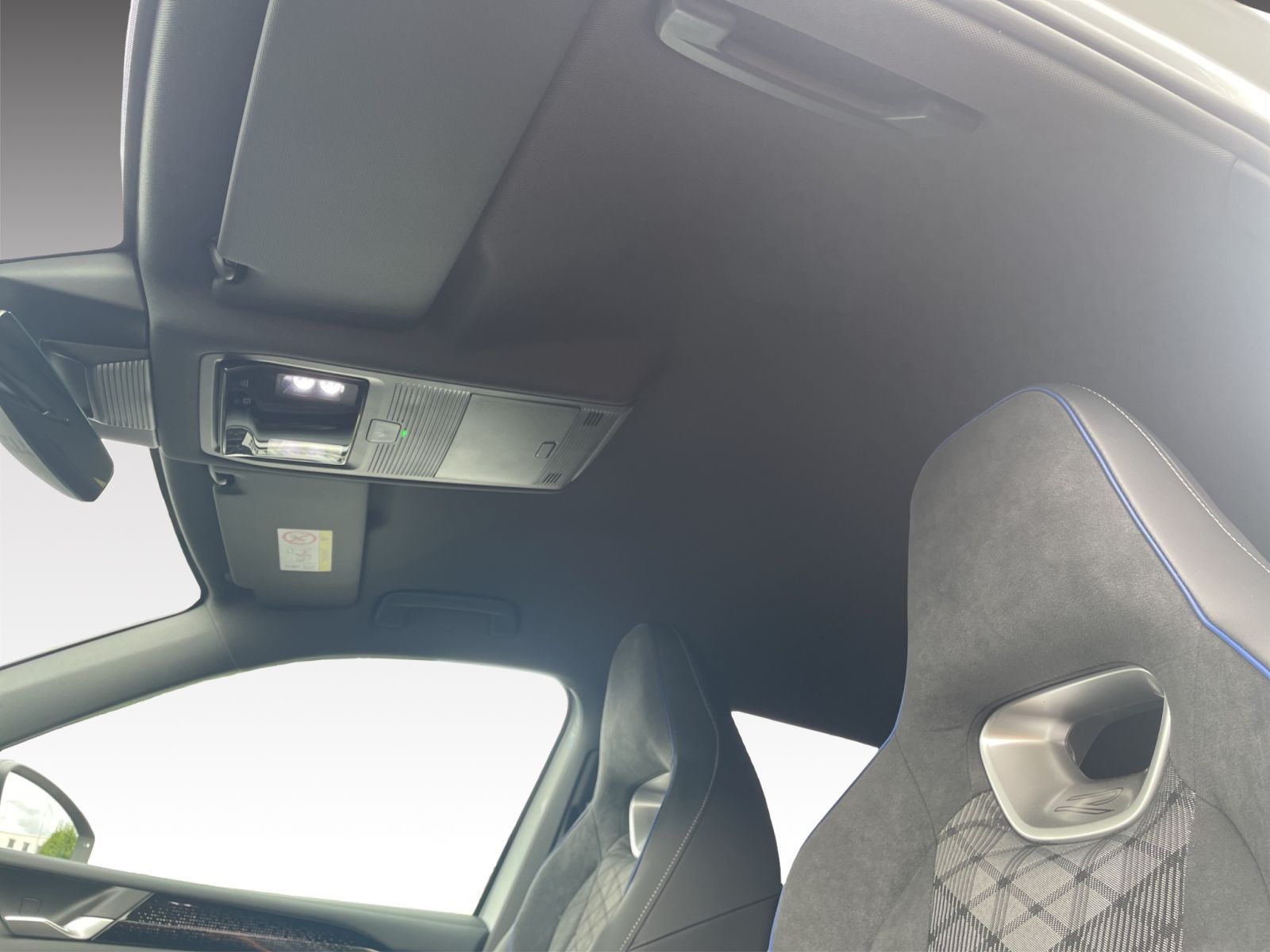 Volkswagen Tiguan - Bild 13