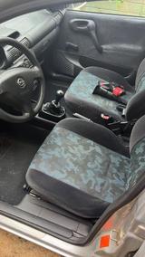 Opel Auto Opel Corsa B 2000-s Edition - Opel Corsa aus 2000: Edition