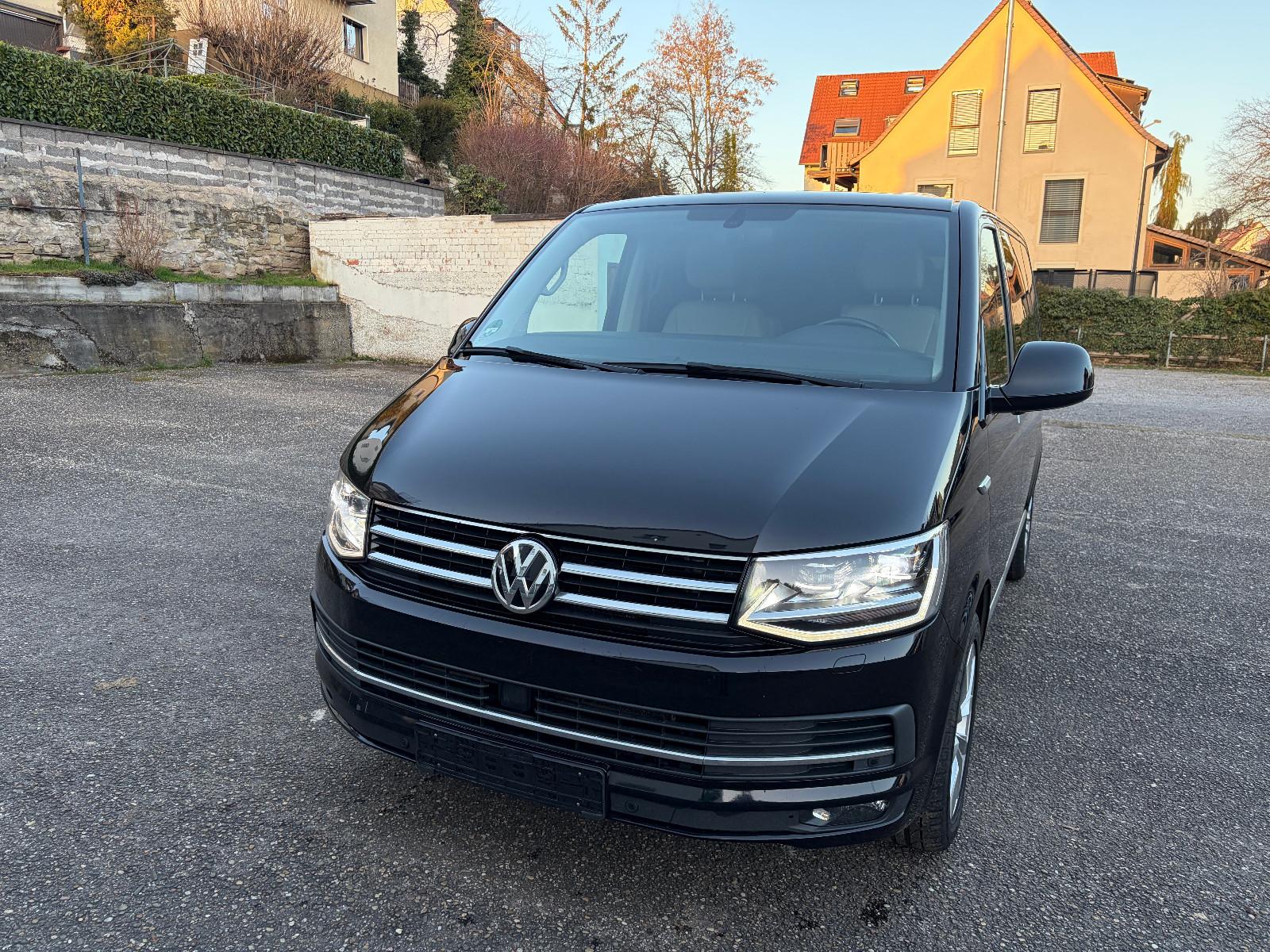 Volkswagen T6 Multivan- Higline- Navi-Xenon-AHK-Tempomat