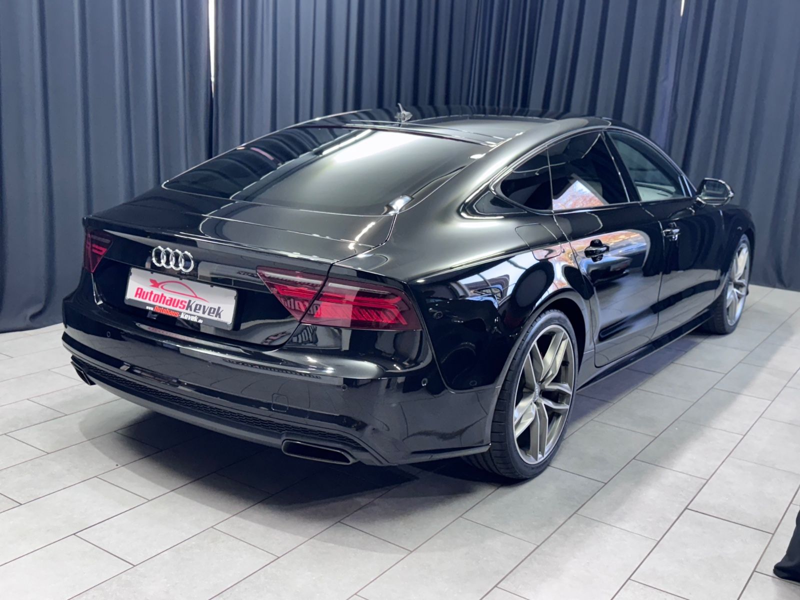 Fahrzeugabbildung Audi A7 Sportback 3.0 TDI competition|RS-SITZE|MATRIX