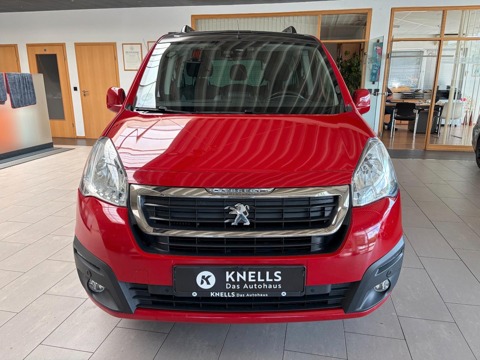 Peugeot Partner Teepe Allure/AHK/PANO/KAMERA/SHZ