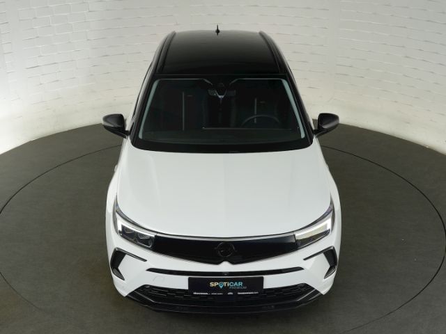 Grandland GSe PHEV 4X4 AT+AHK+NAVI+360 GRAD KAME