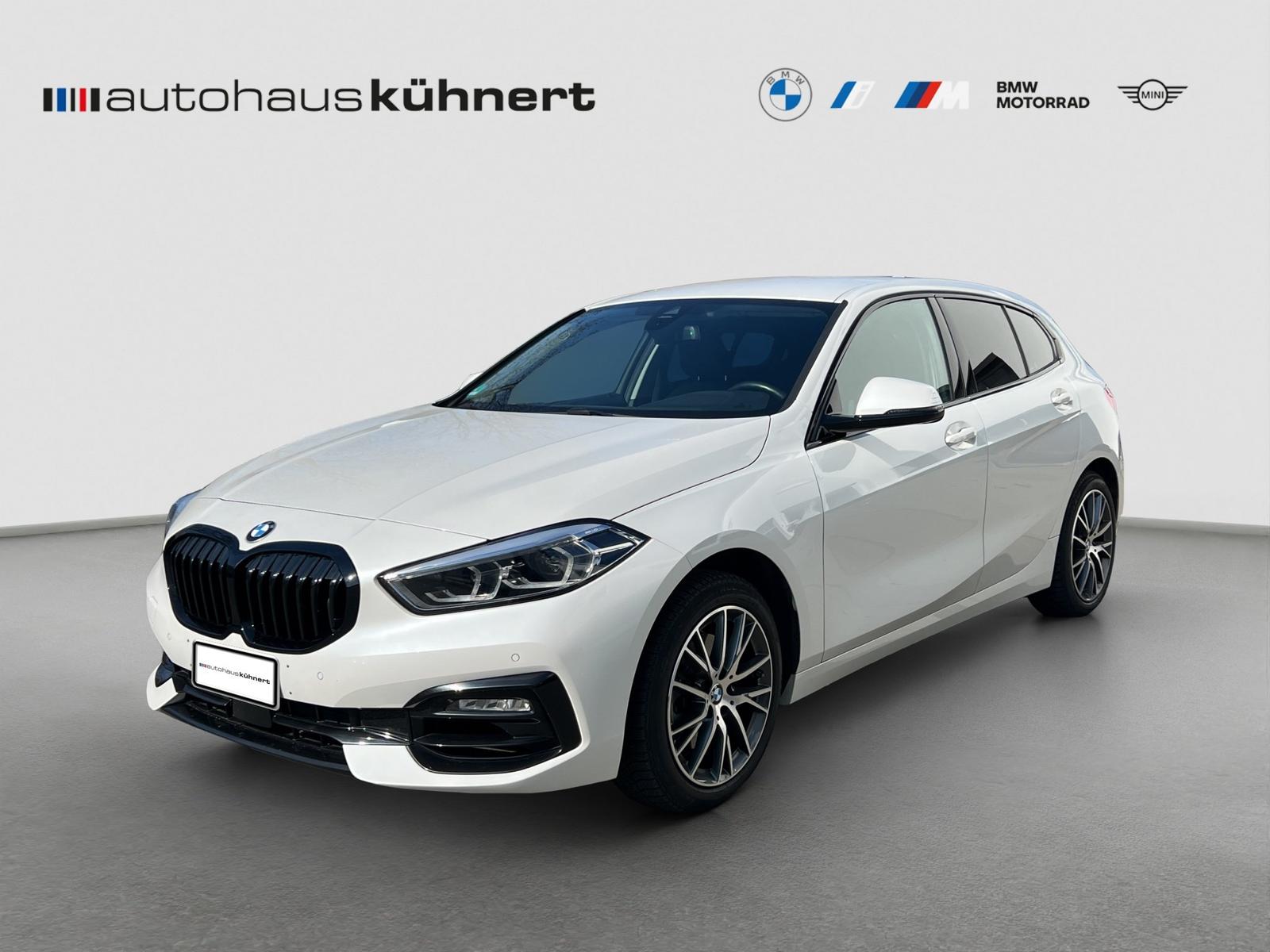 BMW 118i Sport Line LED Tempomat PDC SitzHz Sportsit