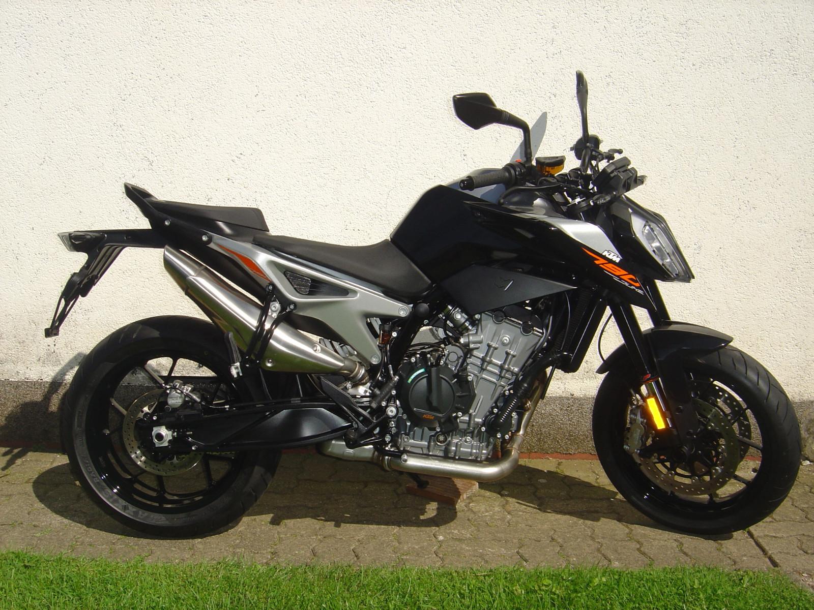 KTM Duke 790 - 1.Hd. / 3.450 km / top Zustand -